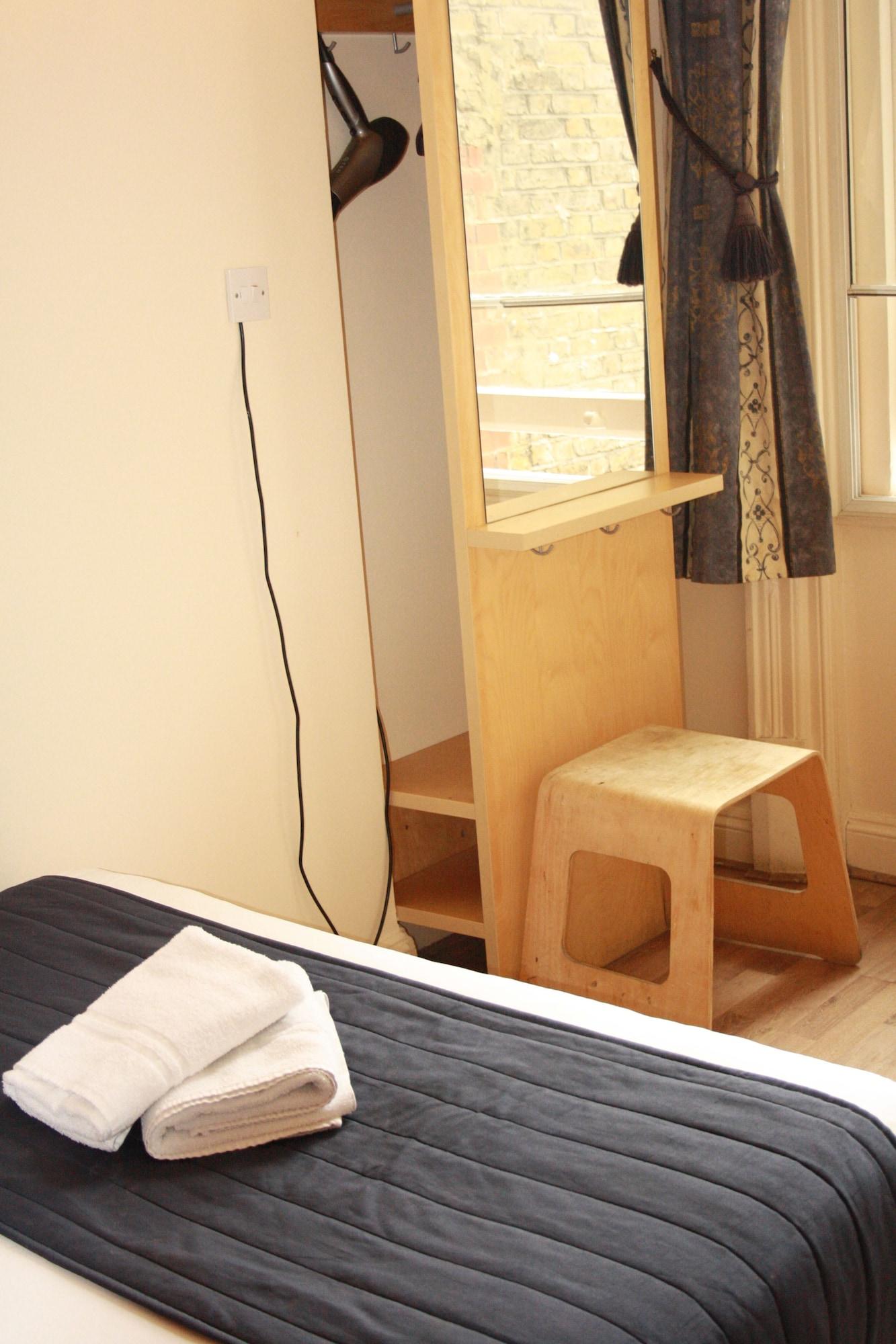 St Mark'S - Merit Hotels Лондон Екстериор снимка