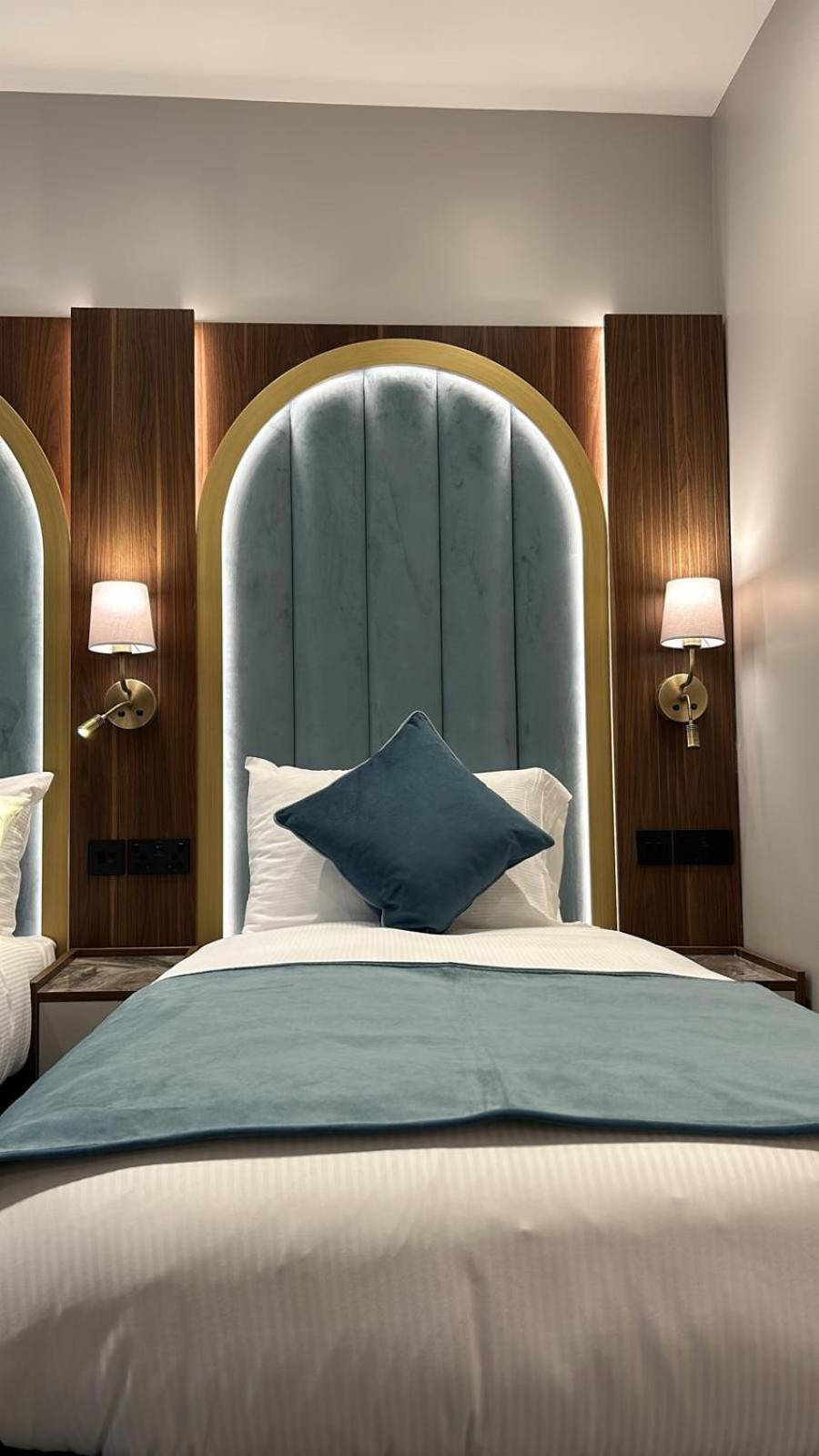 St Mark'S - Merit Hotels Лондон Екстериор снимка