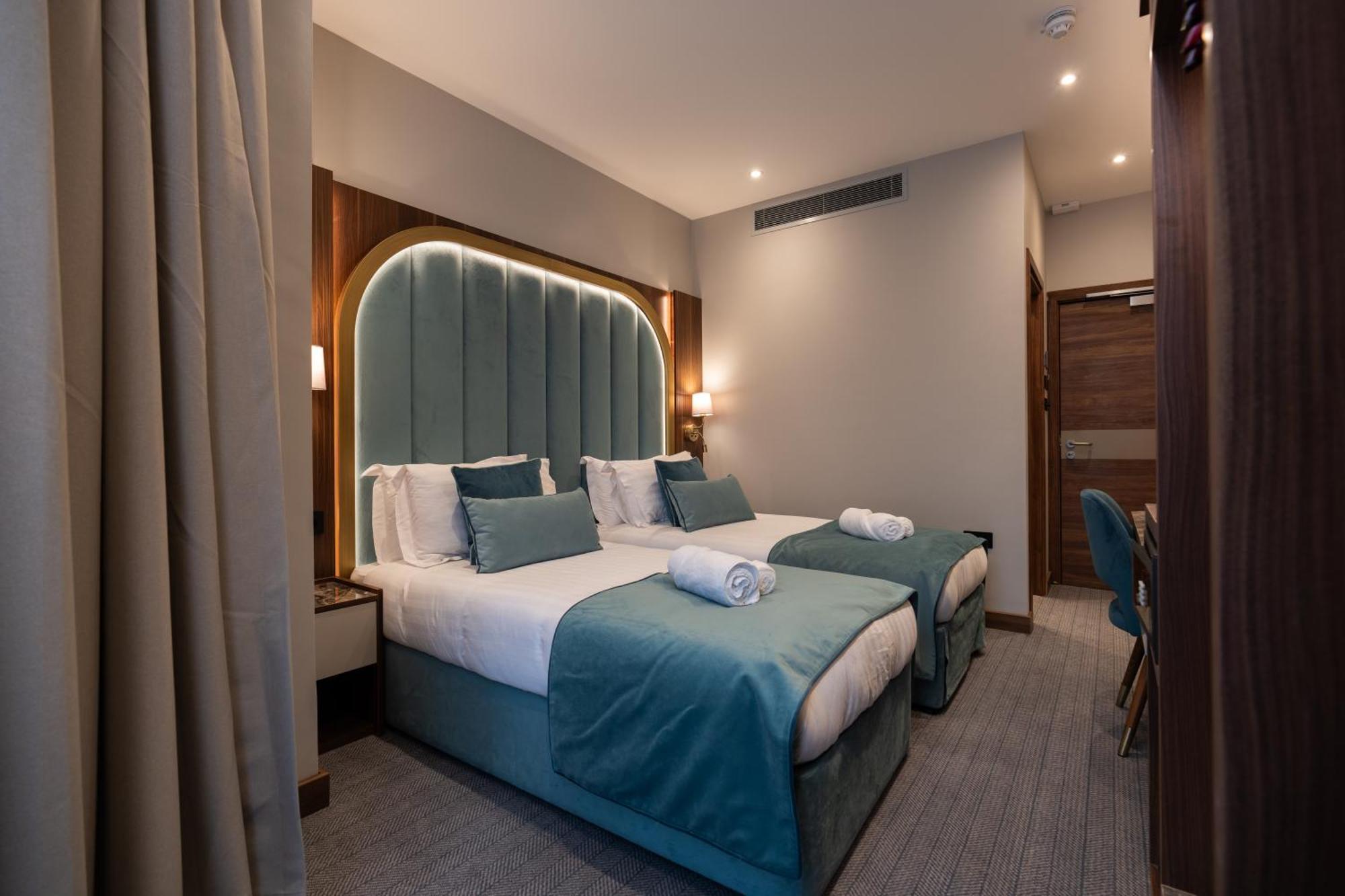 St Mark'S - Merit Hotels Лондон Екстериор снимка